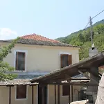 Malamo's Киссос