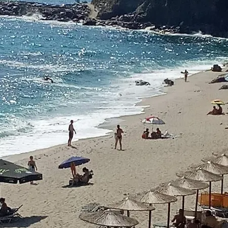 Holiday home Malamo's *