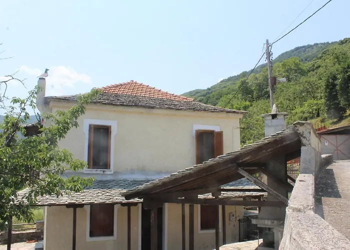 Malamo's Kissos (Thessaly)